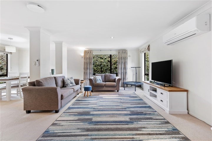 45 Te Wharau Drive, Greenhithe, Auckland - Carousel 2