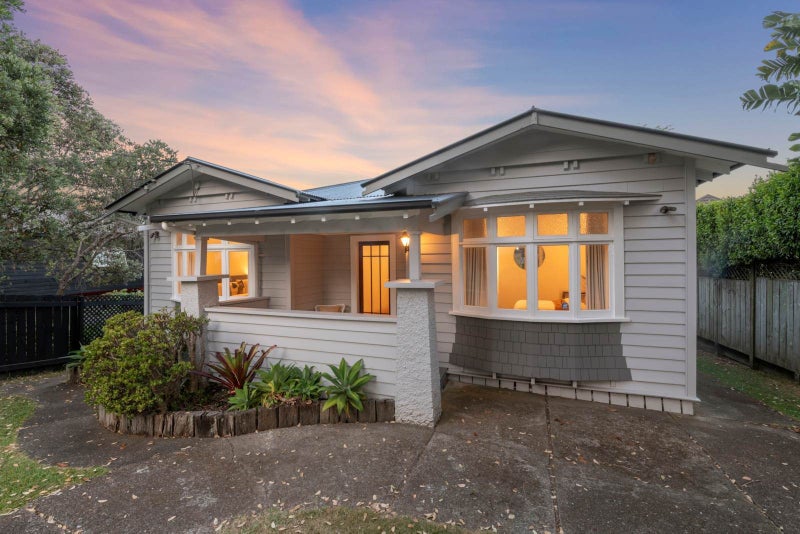 1/5 Church Street, Northcote Point, Auckland - Carousel 2