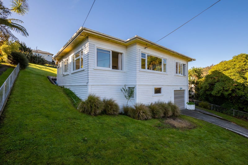 207 Hampden Terrace, Nelson South, Nelson - Carousel 1