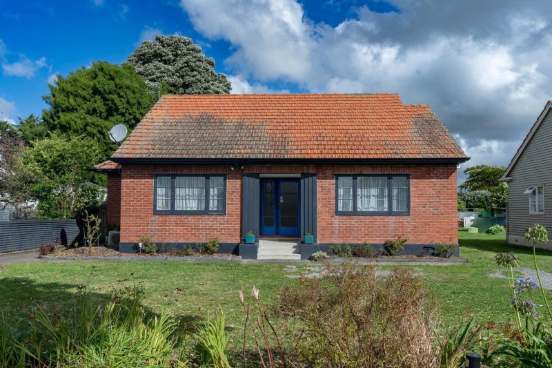 256 College Street, West End, Palmerston North - Carousel 1