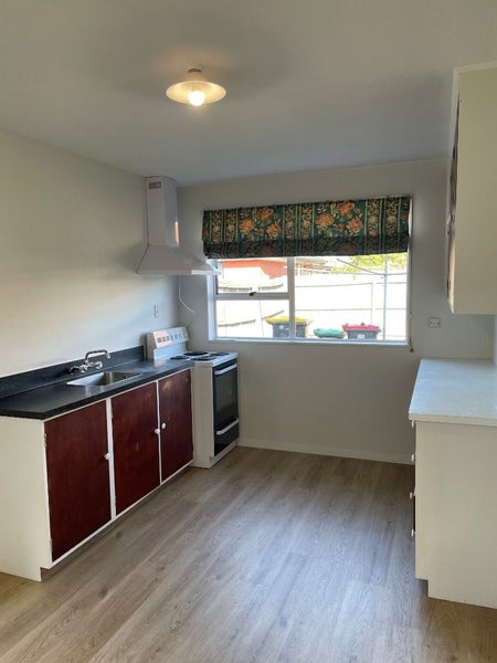 2/46 Grenville Street, Waltham, Christchurch - Carousel 2