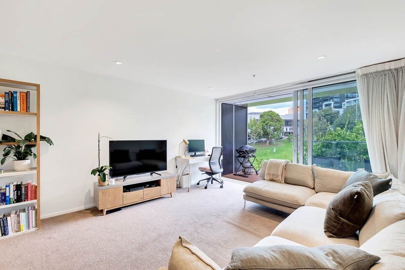 211/15 Rendall Place, Eden Terrace, Auckland - Carousel 2