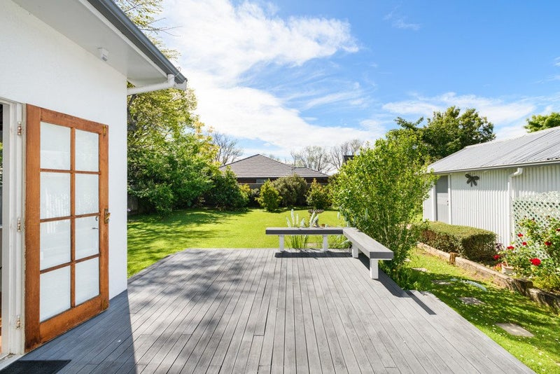 15 Elmira Avenue, Hokowhitu, Palmerston North - Carousel 2