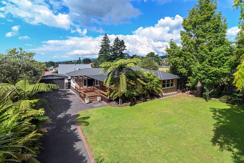 30 Lewis Road, Lynmore, Rotorua - Carousel 1