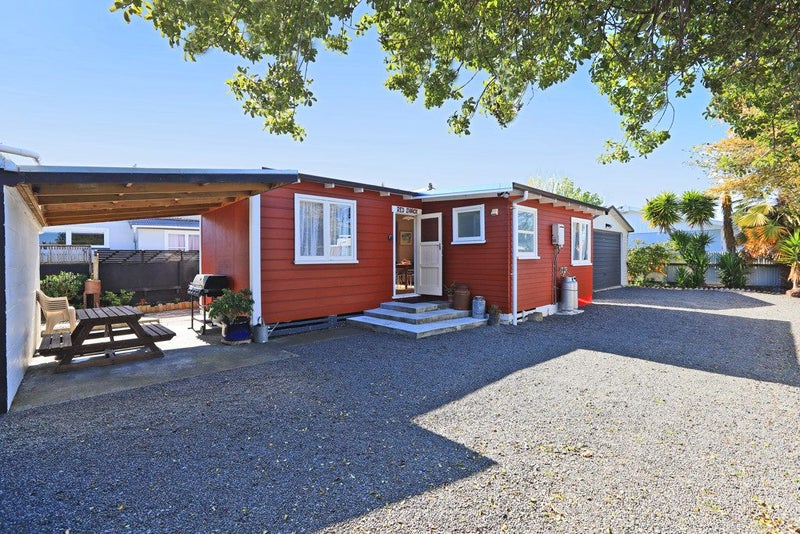 206 Park Road South, Akina, Hastings - Carousel 1