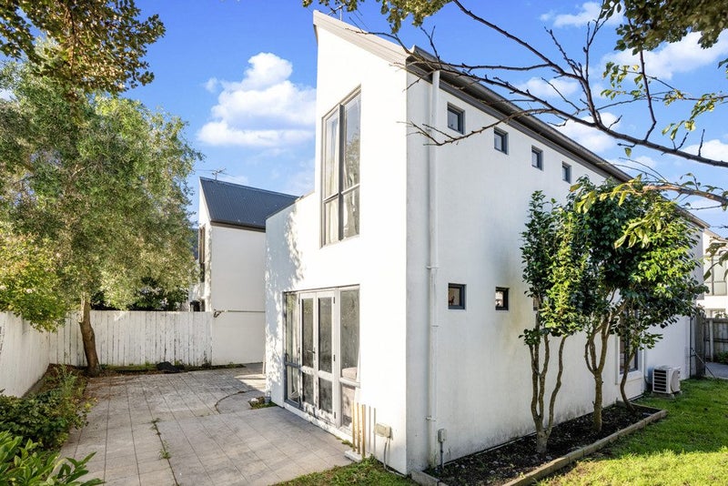 5/15 Ayr Street, Riccarton, Christchurch - Carousel 2