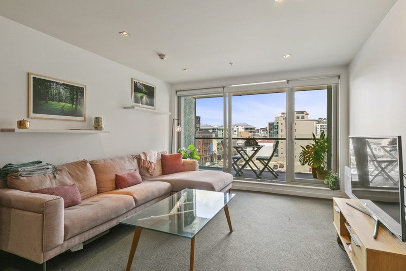 5C/245 Wakefield Street, Te Aro, Wellington - Carousel 1