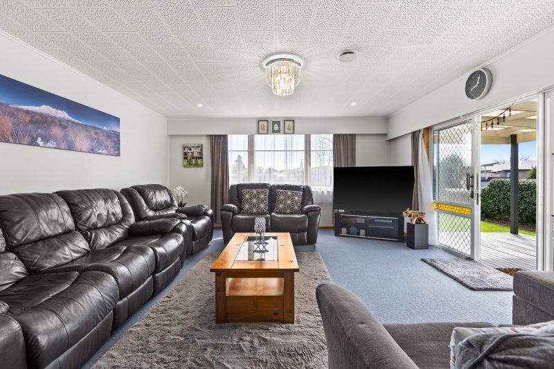 808 Park Road South, Akina, Hastings - Carousel 2