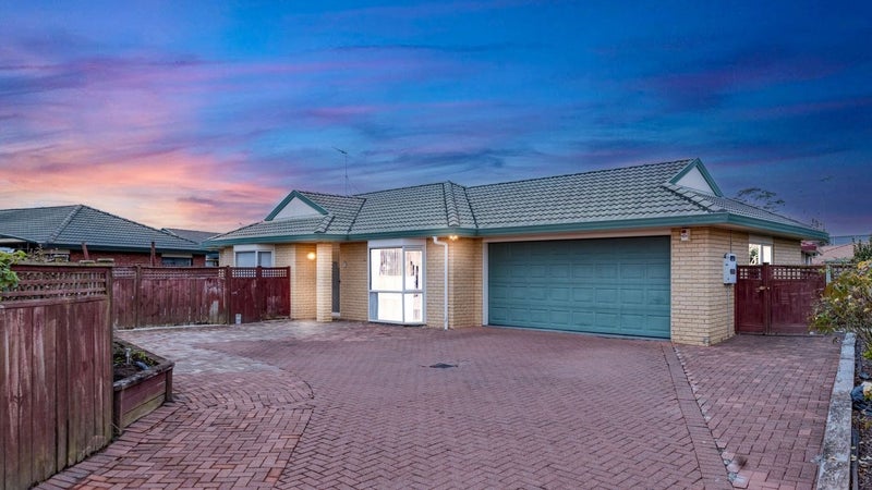 30 Sheriff Place, Randwick Park, Auckland - Carousel 1