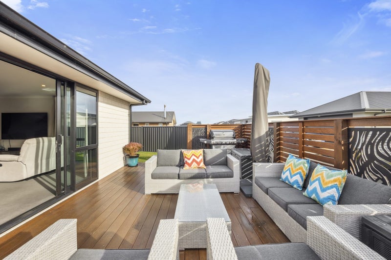 6 Silverview Place, Mosgiel, Mosgiel - Carousel 3