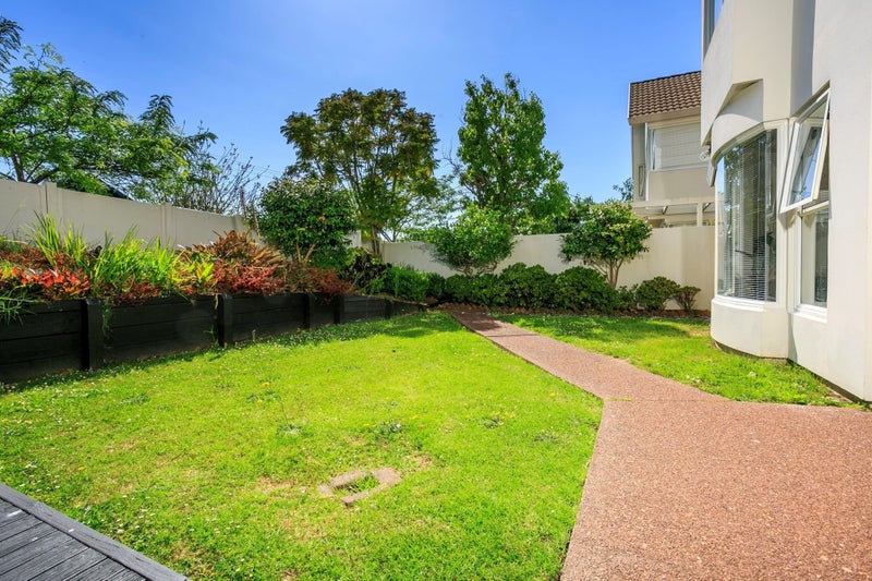 2/1 Waitemata Road, Hauraki, Auckland - Carousel 20