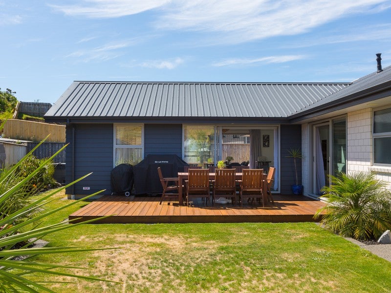 3 Garrett Drive, Whalers Gate, New Plymouth - Carousel 26