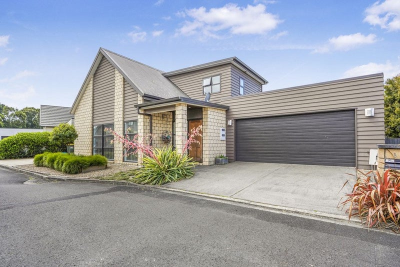 6 Braedan Lane, Huntington, Hamilton - Carousel 1