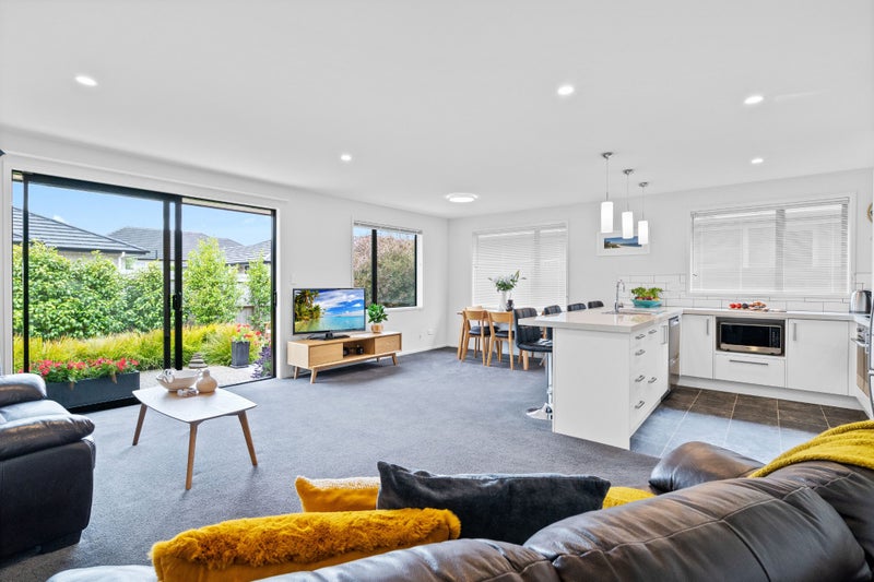 154 Newcastle Street, Windsor, Invercargill - Carousel 1
