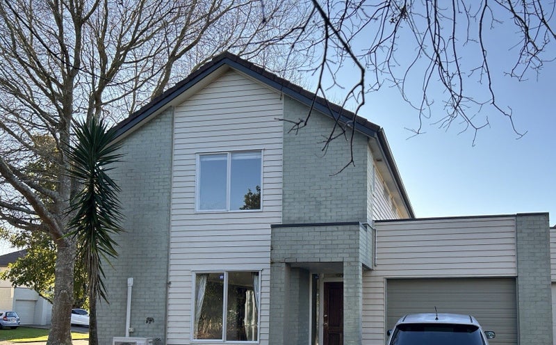 6 Sires Parkway, Takanini, Auckland - Carousel 1