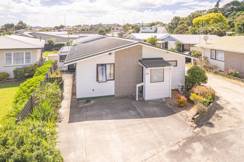 86D Parsons Street, Springvale, Whanganui - Carousel 2