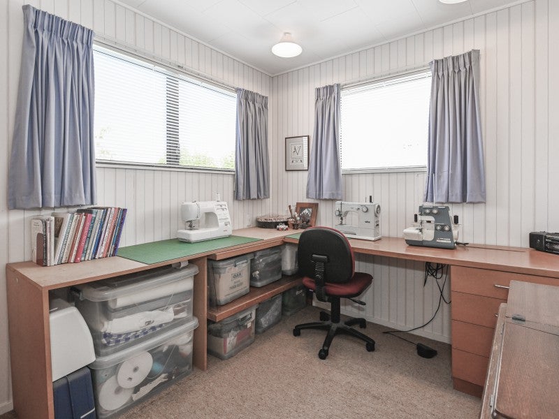 1409 Warwick Place, Mayfair, Hastings - Carousel 26