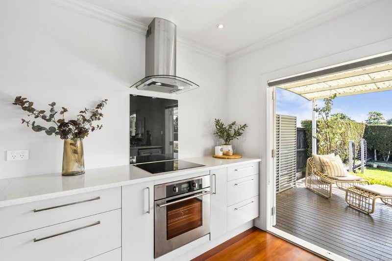 103 Lake Road, Belmont, Auckland - Carousel 2