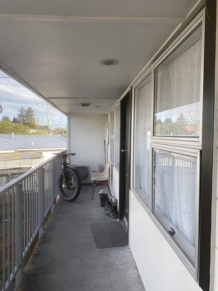 4/5 Tralee Place, Hillcrest, Hamilton - Carousel 6