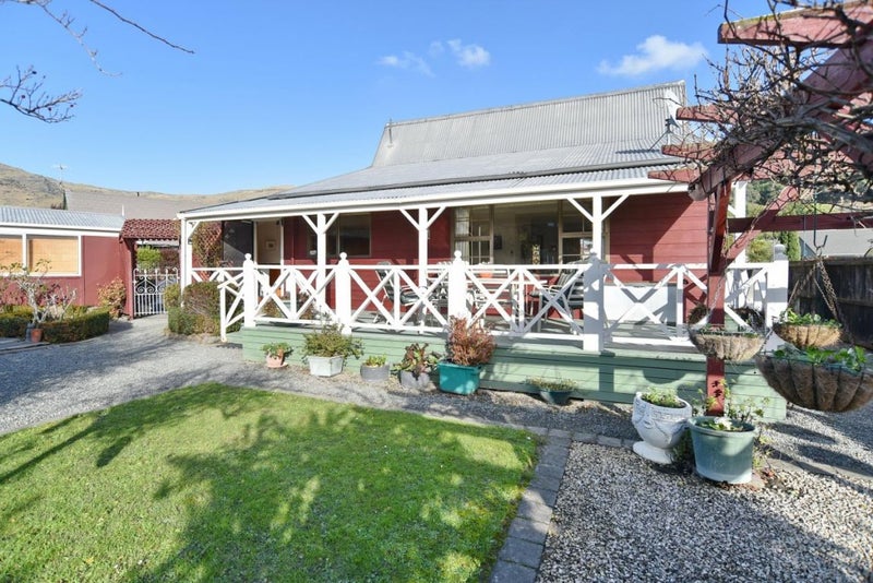 20 Stedley Place, Heathcote Valley, Christchurch - Carousel 1