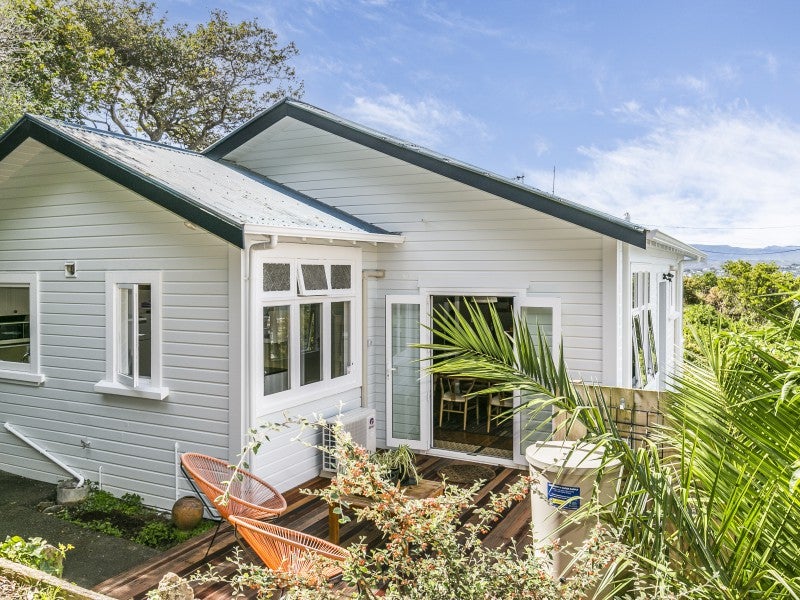 35 Buckingham Street, Melrose, Wellington - Carousel 1