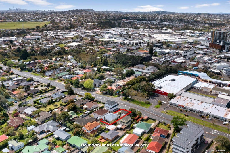 16A Rata Street, New Lynn, Auckland - Carousel 1