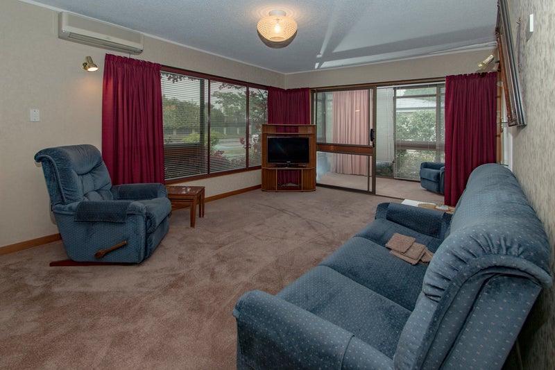 1/92 Guppy Road, Greenmeadows, Napier - Carousel 2