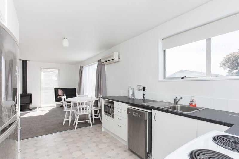 1/26 Bayswater Crescent, Bromley, Christchurch - Carousel 1