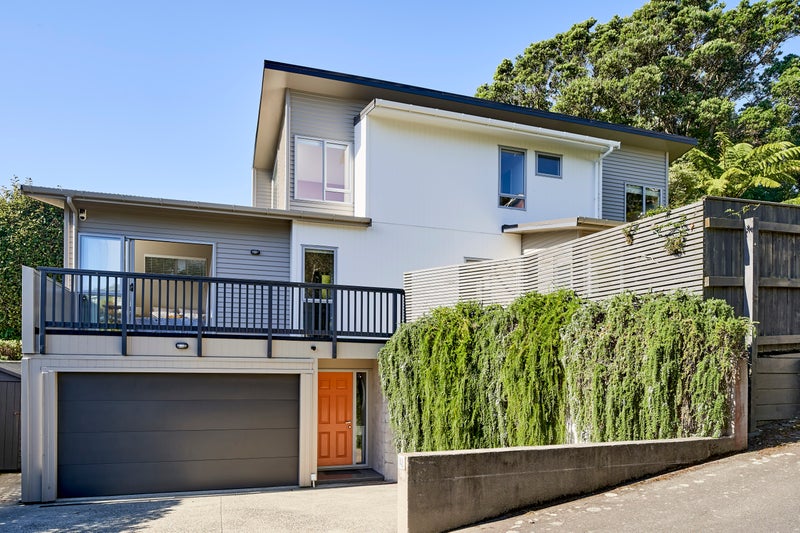 84A Warwick Street, Wilton, Wellington - Carousel 1