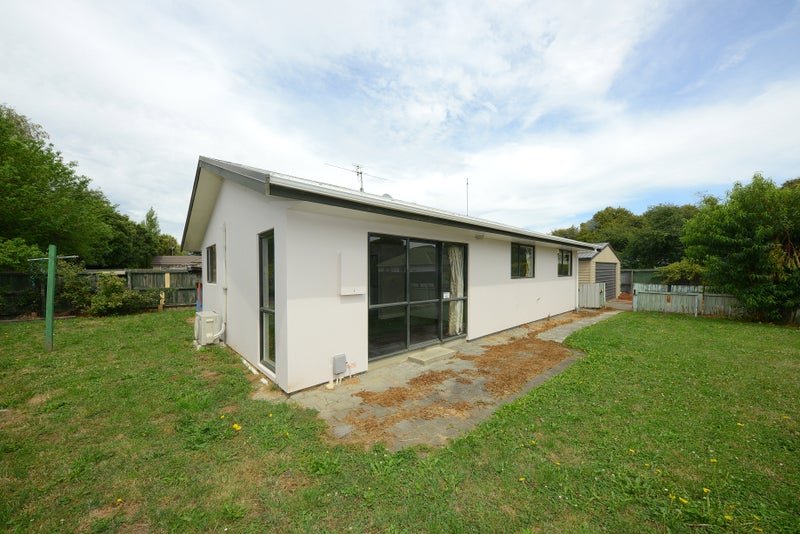 6A Bellbrook Crescent, Shirley, Christchurch - Carousel 1