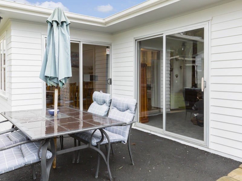 17 Mangaroa Hill Road, Maoribank, Upper Hutt - Carousel 20