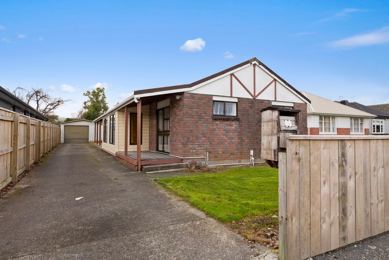 44 Gibbons Street, Upper Hutt Central, Upper Hutt - Carousel 1