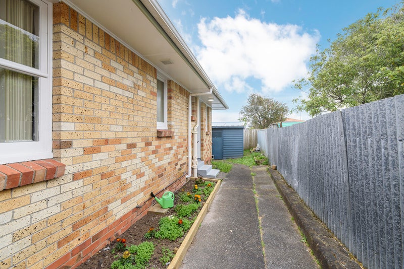 3C Laburnum Road, New Windsor, Auckland - Carousel 12