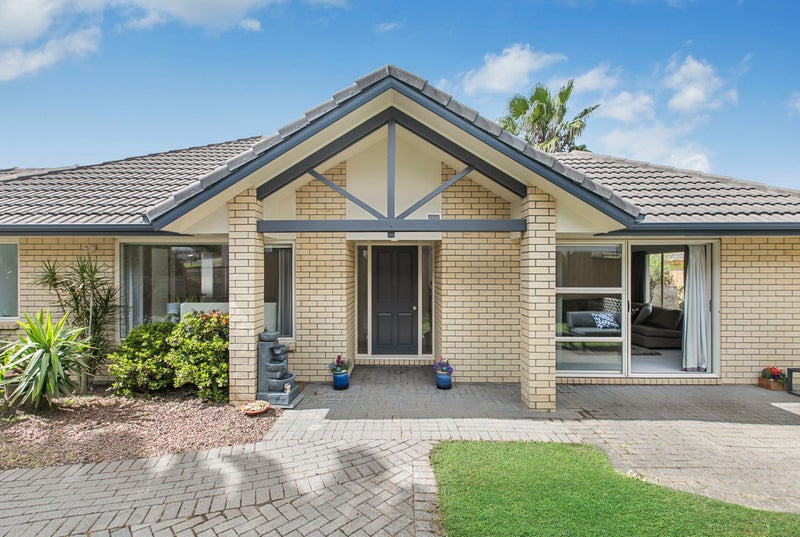 2/19 Stratford Road, Manurewa, Auckland - Carousel 1