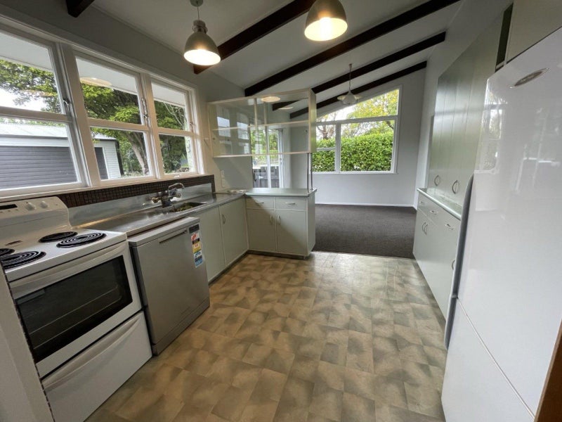 43A Brassey Road, Saint Johns Hill, Whanganui - Carousel 2