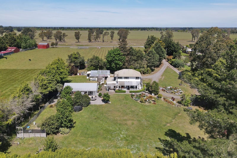 418 TWO CHAIN RD, Burnham, BURNHAM - Carousel 2