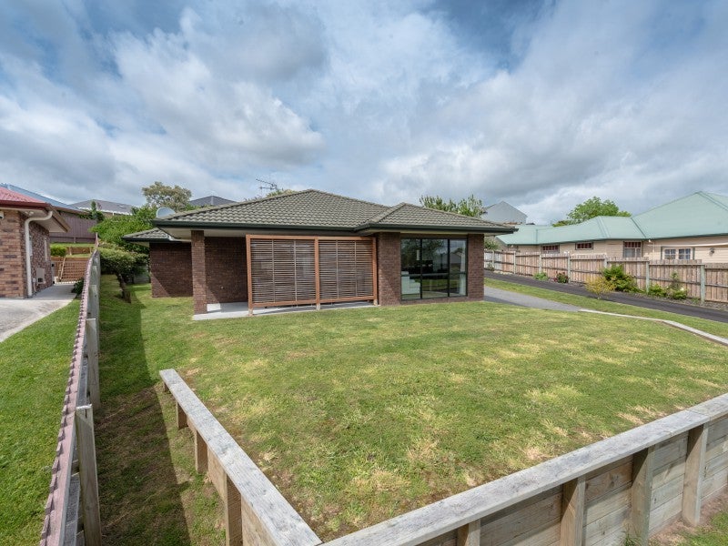 24 Waipuna Place, Rototuna, Hamilton - Carousel 2
