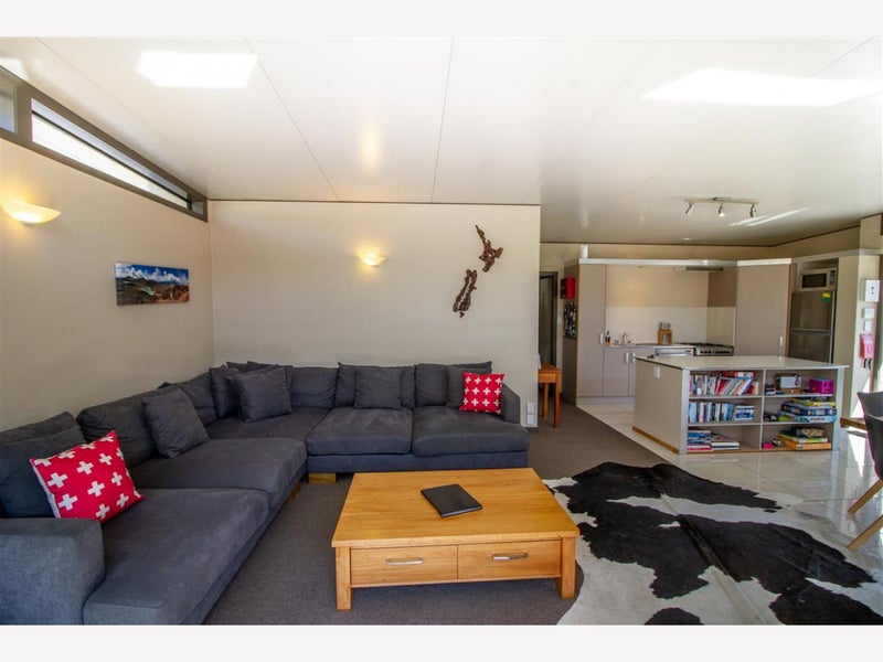 40 Foyle Street, Ohakune - Carousel 2
