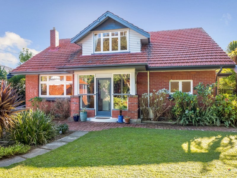 77 Pohutukawa Street, Woburn, Lower Hutt - Carousel 1