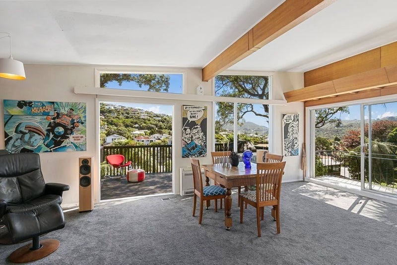16A Donald Crescent, Karori, Wellington - Carousel 1