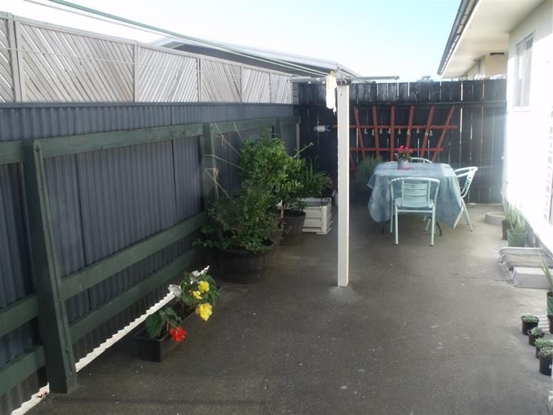 2/24 Coventry Avenue, Tamatea, Napier - Carousel 16