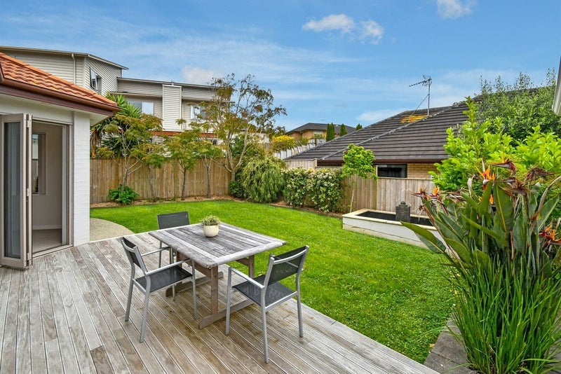 36 Leburn Crescent, Flat Bush, Auckland - Carousel 15