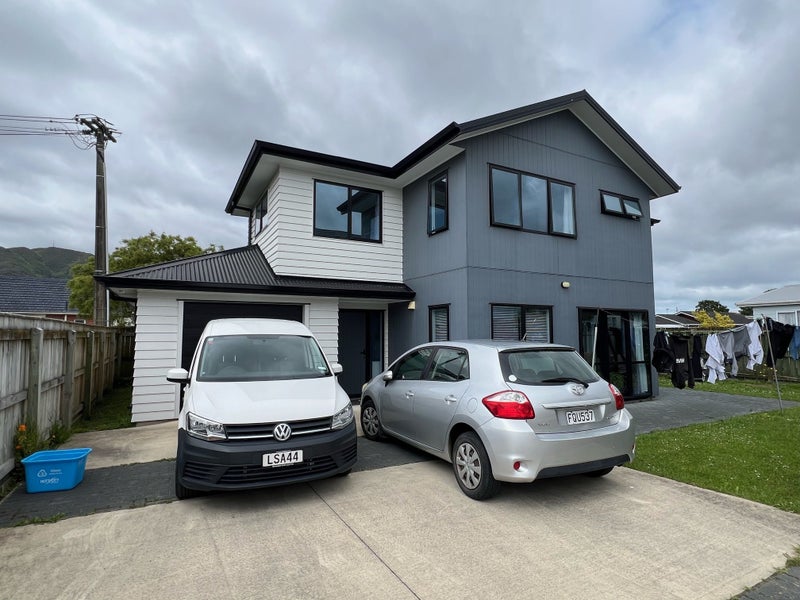 16B Hewer Crescent, Naenae, Lower Hutt - Carousel 22