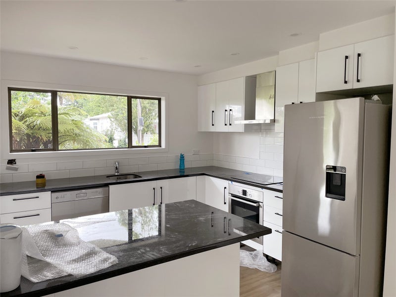 1/10 Hunter Street, Hamilton Lake, Hamilton - Carousel 2