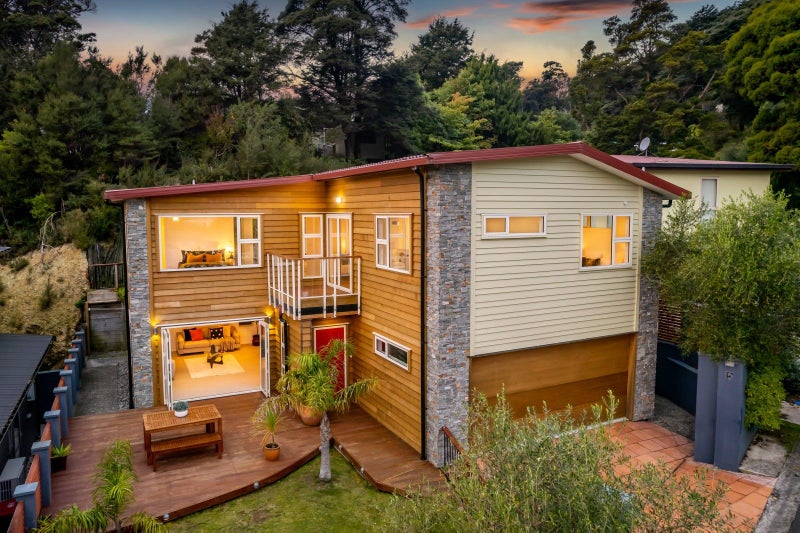 0 , Silverstream - Carousel 25