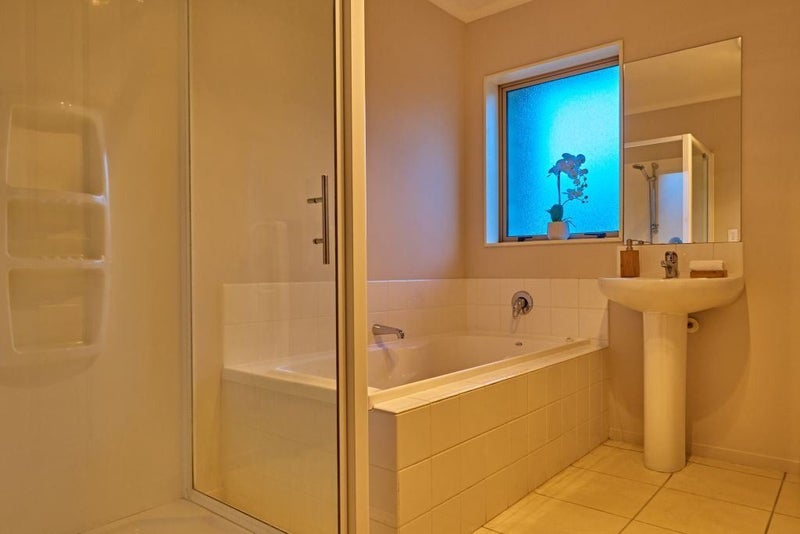 5 Te Pihopa Way, Aidanfield, Christchurch - Carousel 13