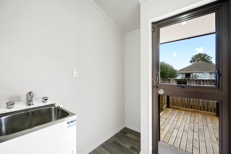 77A Marshall Street, Fairfield, Hamilton - Carousel 10