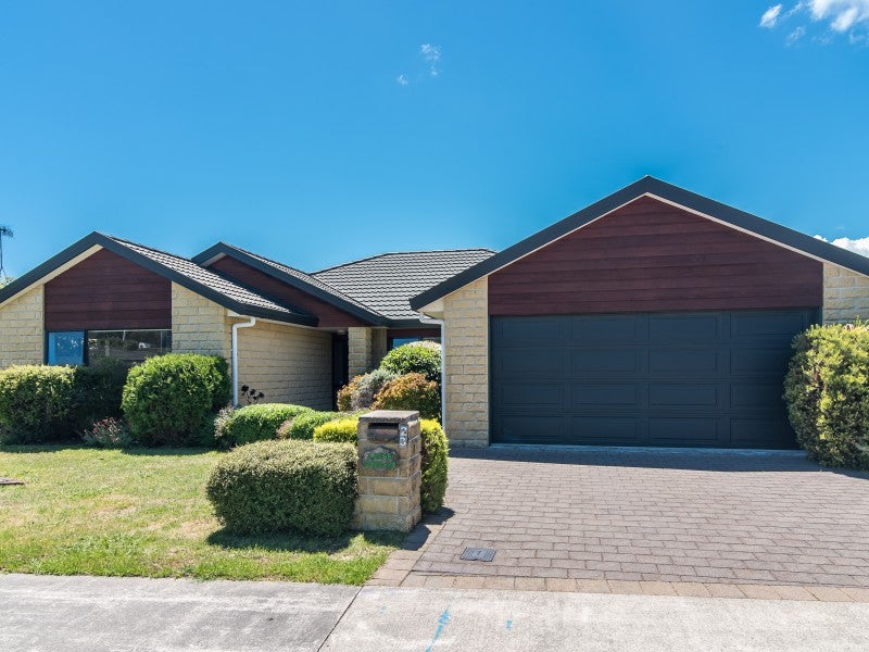 23 Lorna Irene Drive, Raumati South, Paraparaumu - Carousel 1