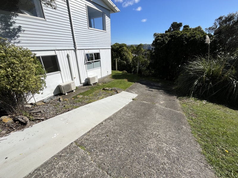 59 Baylands Drive, Newlands, Wellington - Carousel 1