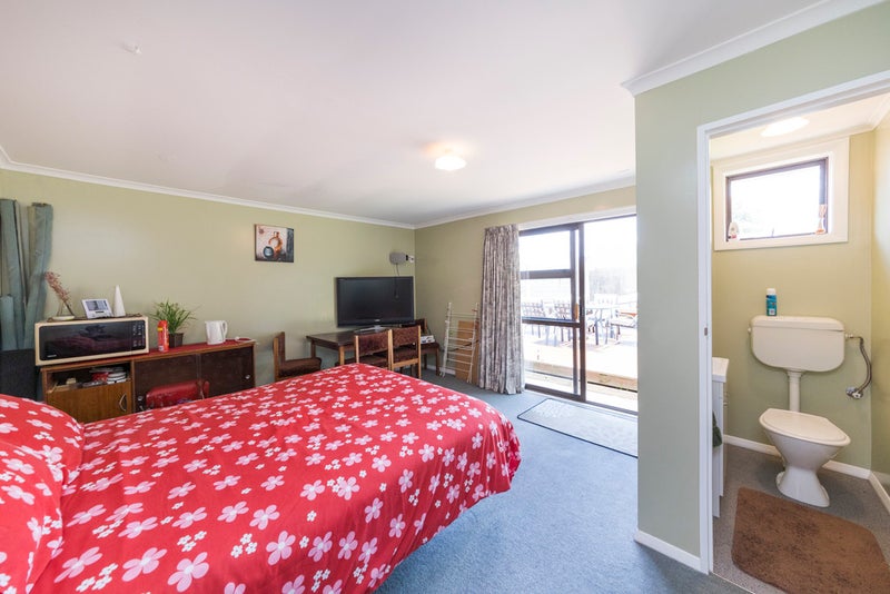 51 Honore Drive, Linton, Palmerston North - Carousel 20